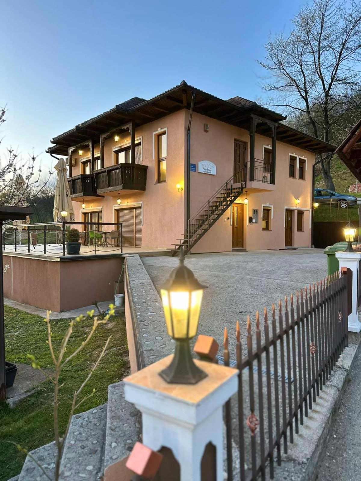 The View Apartment Visoko Exterior photo